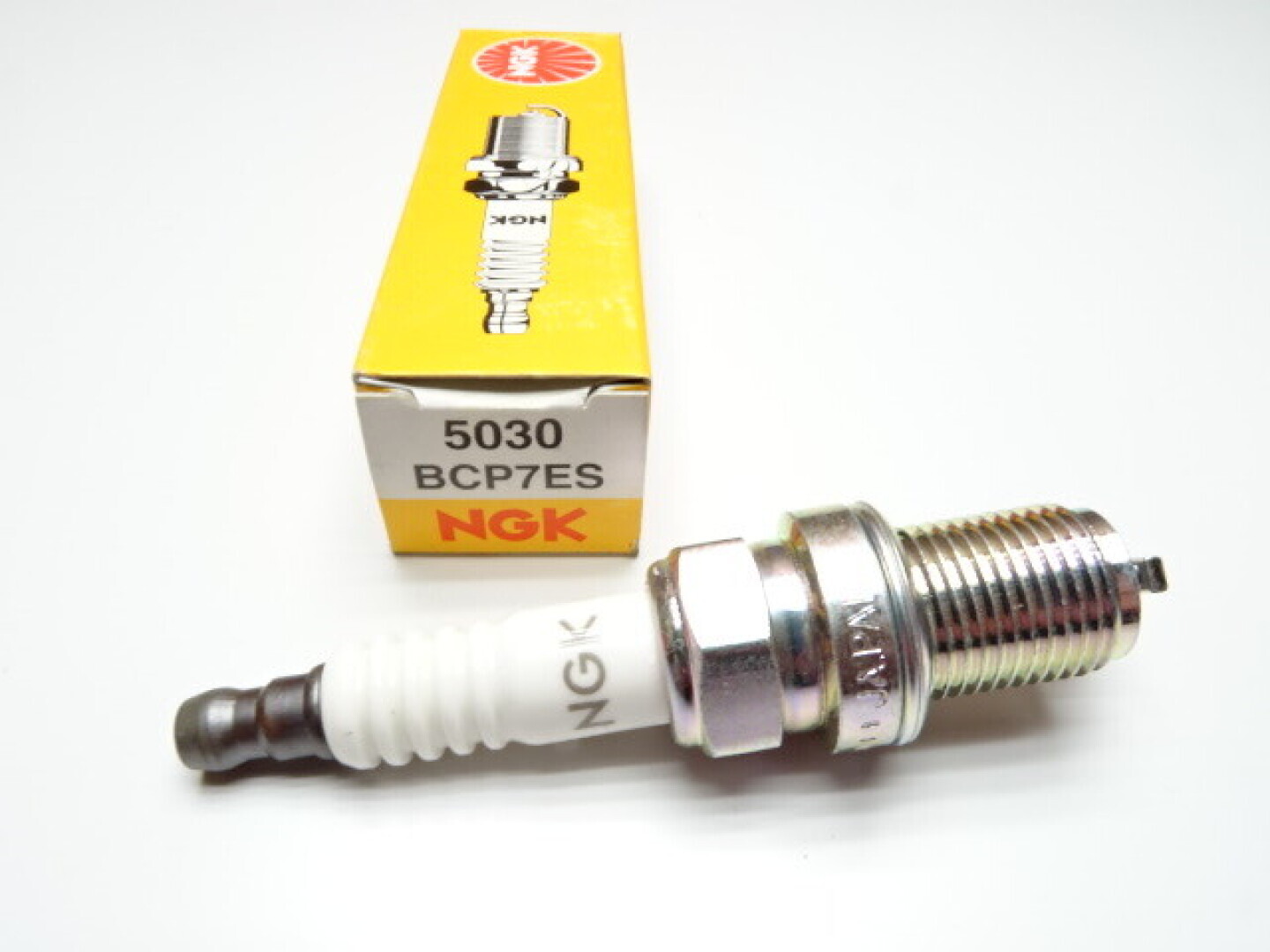 Bougie NGK BCP7ES